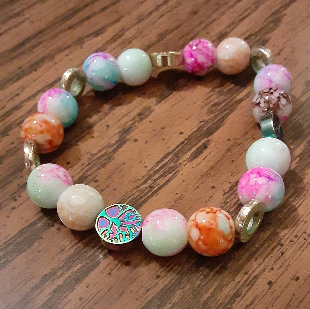 Handcrafted stretch bracelet